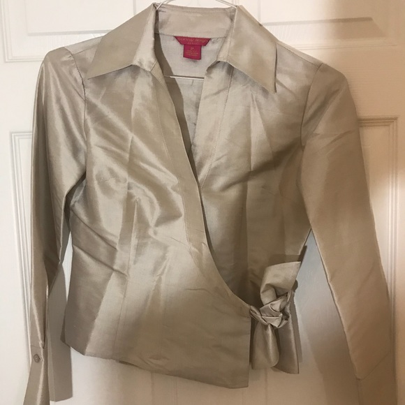 Gorgeous 100% Silk Blouse by Sunny Leigh Petite 2P - Picture 1 of 4
